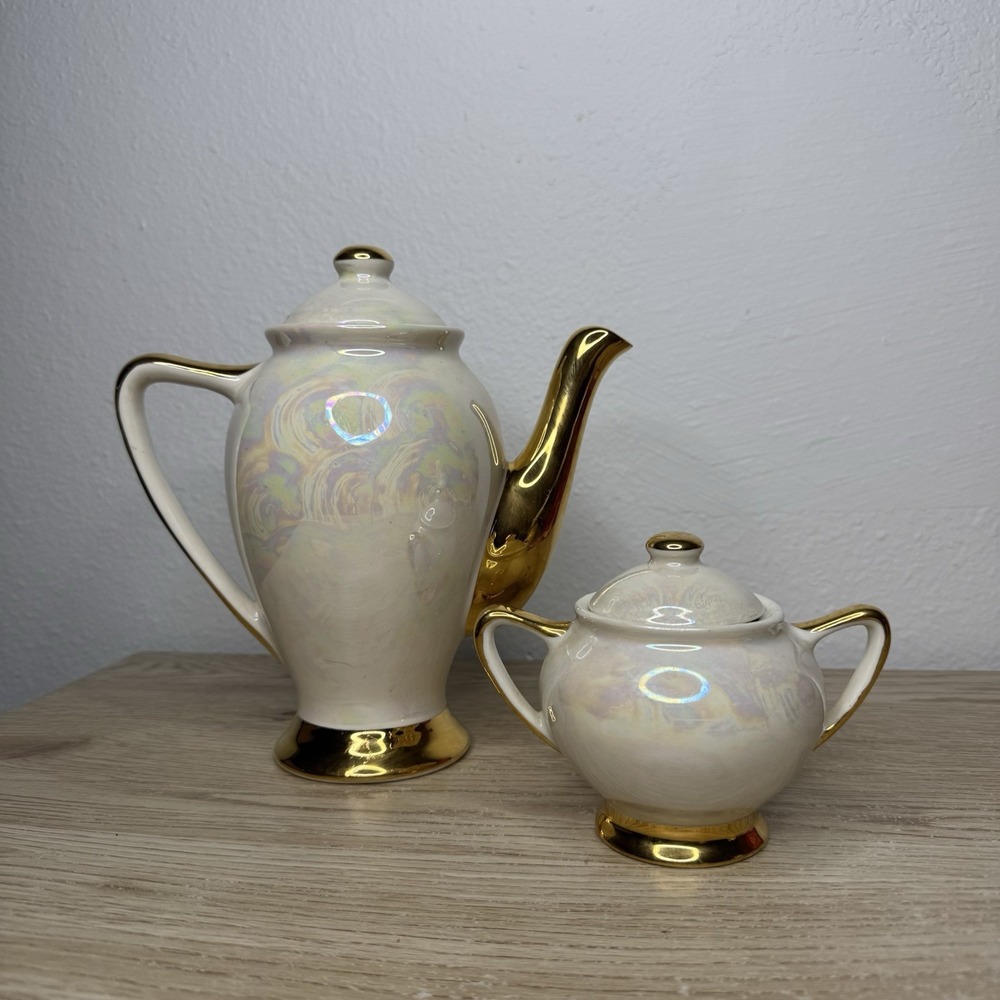 Vintage Opalescent Lusterware Teapot & Matching‎ Sugar Bowl 22K Gold Made in USA